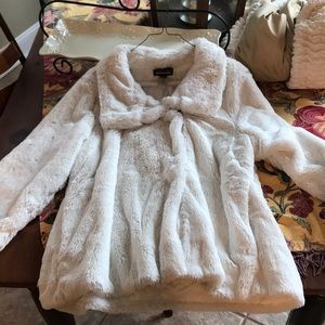 Women’s Patagonia pelage jacket